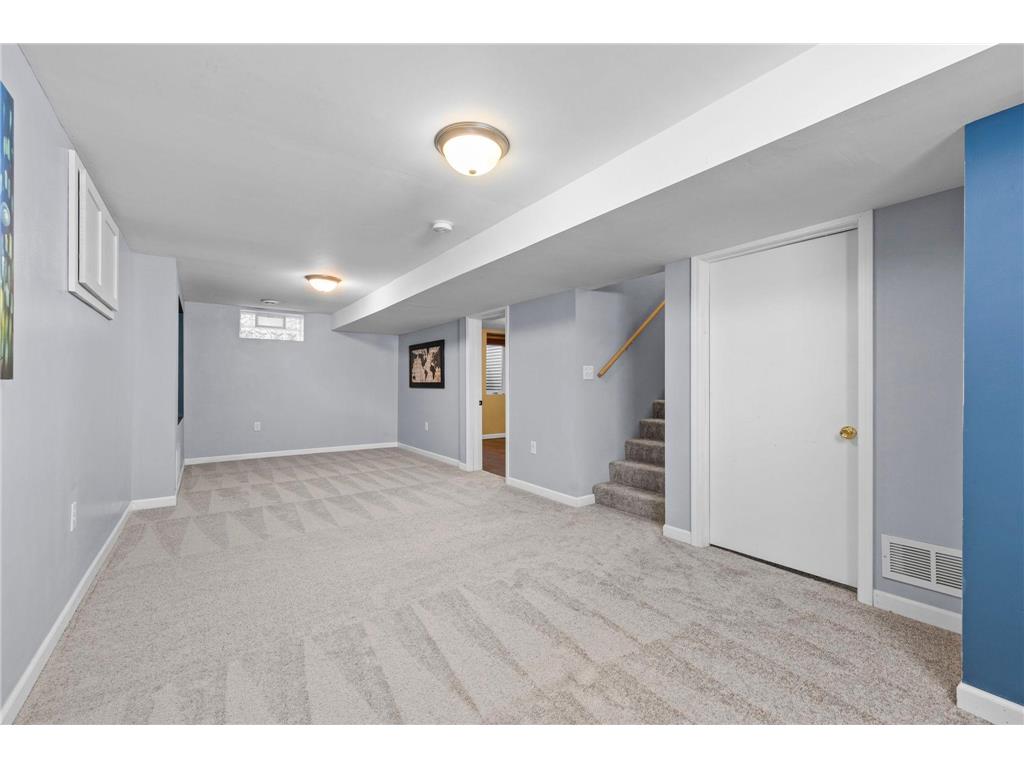 1677 Thomas Avenue Saint Paul MN 55104 7071115 image33