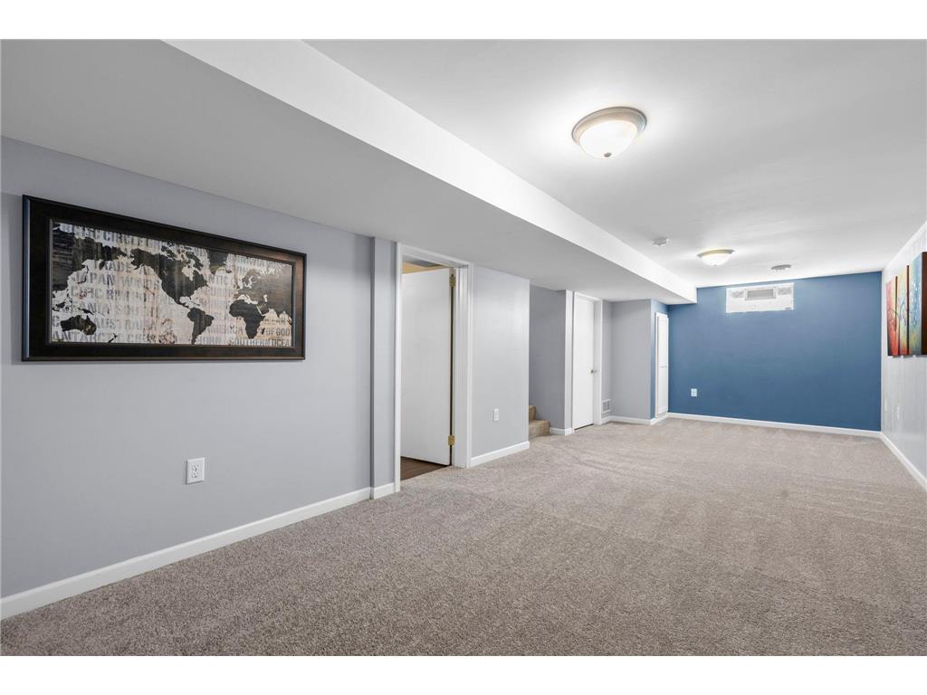 1677 Thomas Avenue Saint Paul MN 55104 7071115 image36