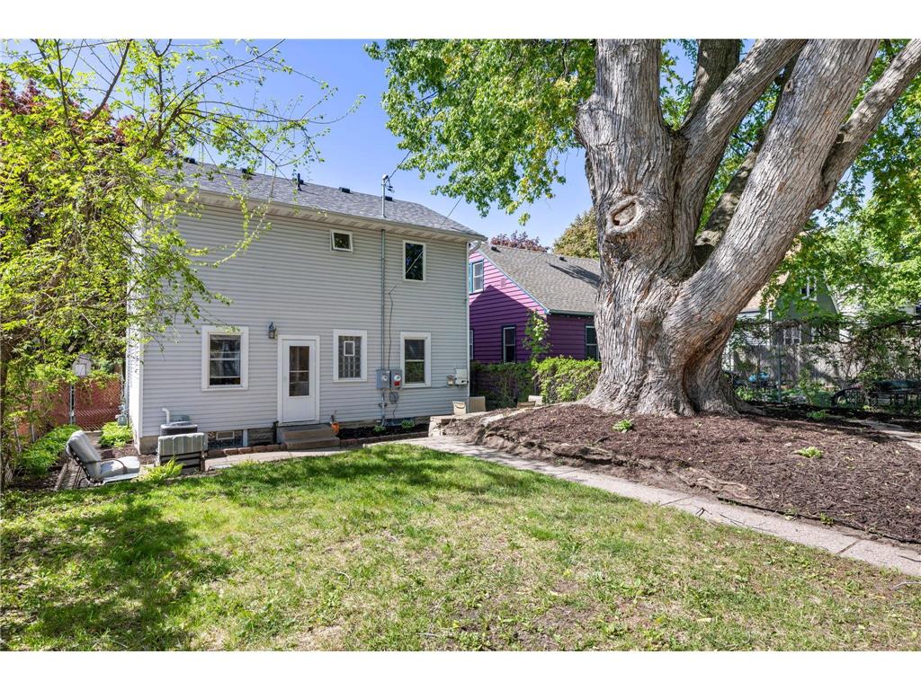 1677 Thomas Avenue Saint Paul MN 55104 7071115 image45