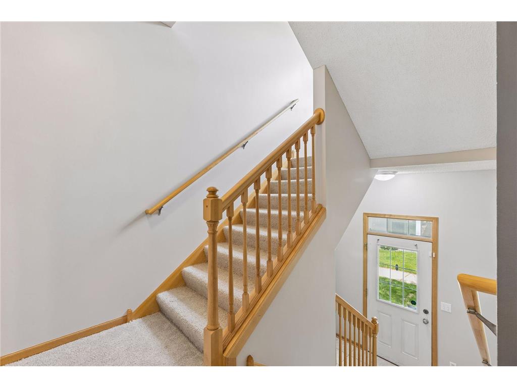 1679 Village Trail E #2 Maplewood MN 55109 7072364 image4