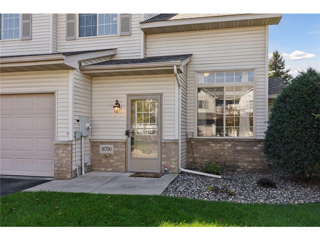 16790 Embers Avenue Lakeville MN 55024 7114648 image2