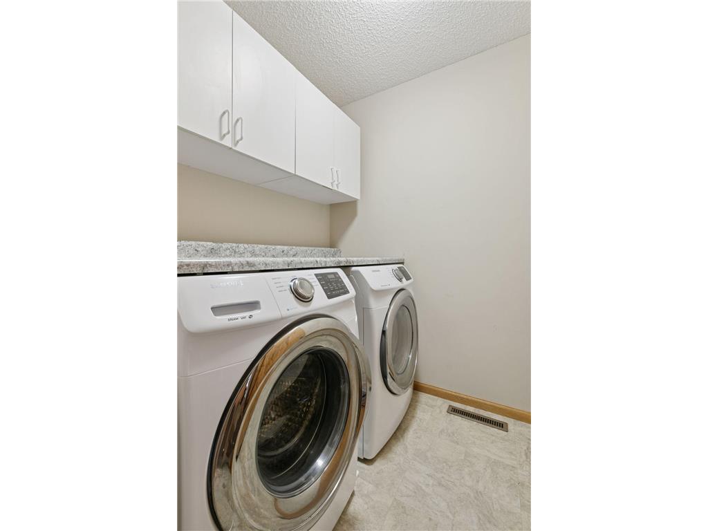 16790 Embers Avenue Lakeville MN 55024 7114648 image25