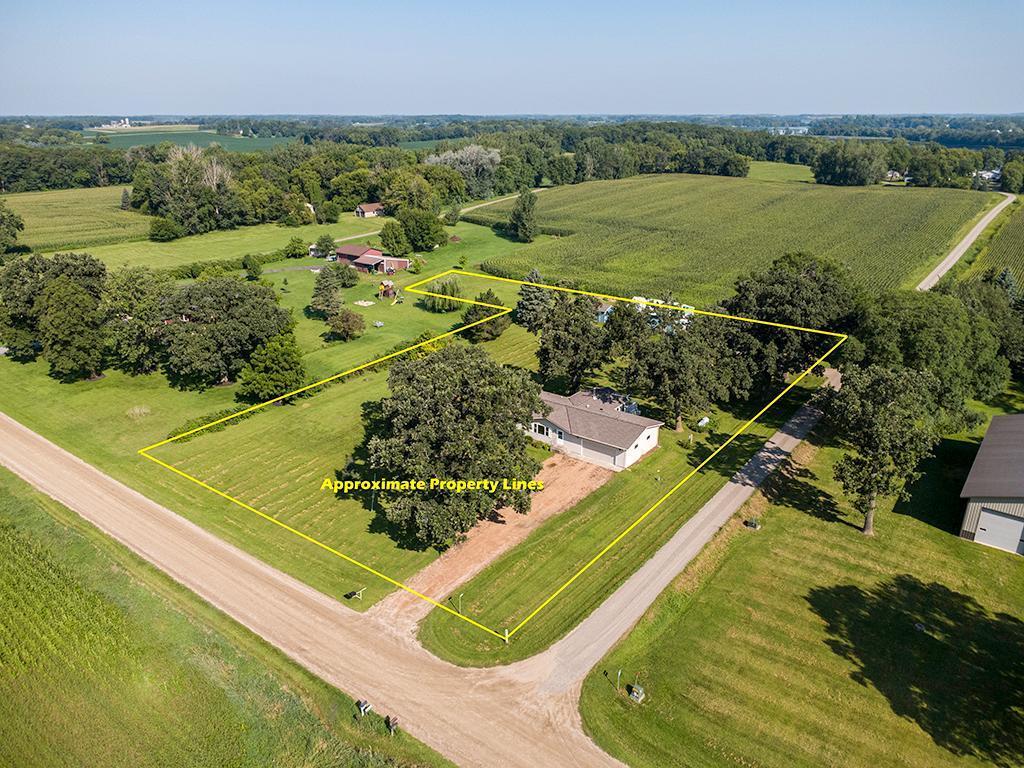 16796 220th Street Hutchinson MN 55350 7040790 image1