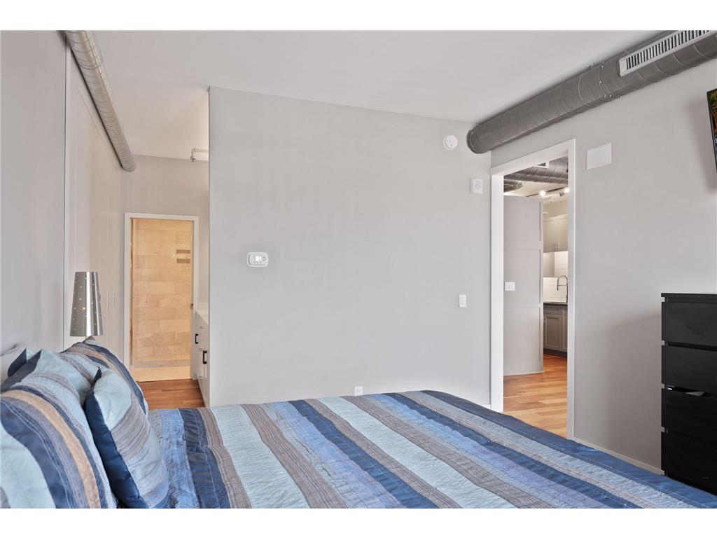 168 6th Street E #2702 Saint Paul MN 55101 7039928 image16