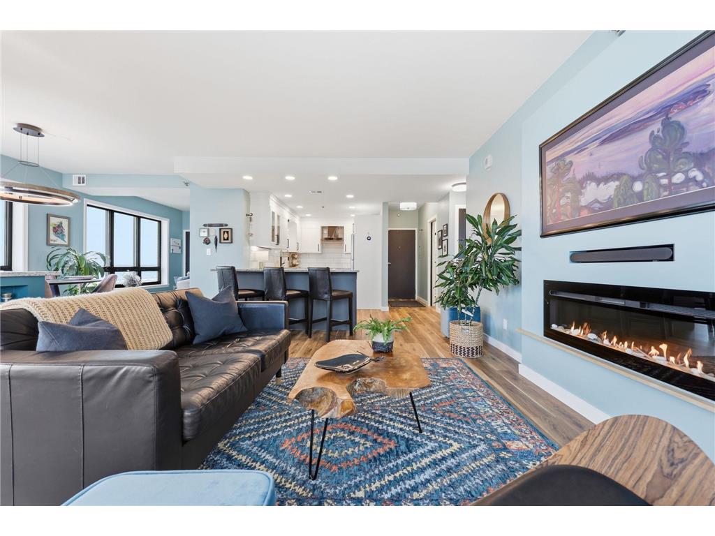 168 6th Street E #3505 Saint Paul MN 55101 7052349 image1