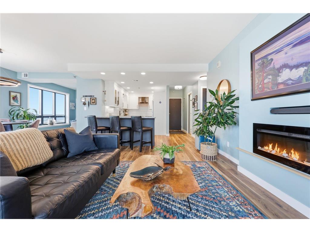 168 6th Street E #3505 Saint Paul MN 55101 7052349 image16