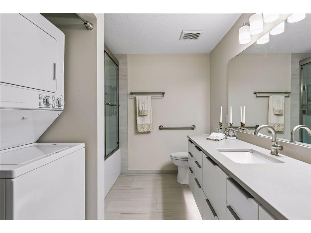 168 6th Street E #4101 Saint Paul MN 55101 7042990 image18