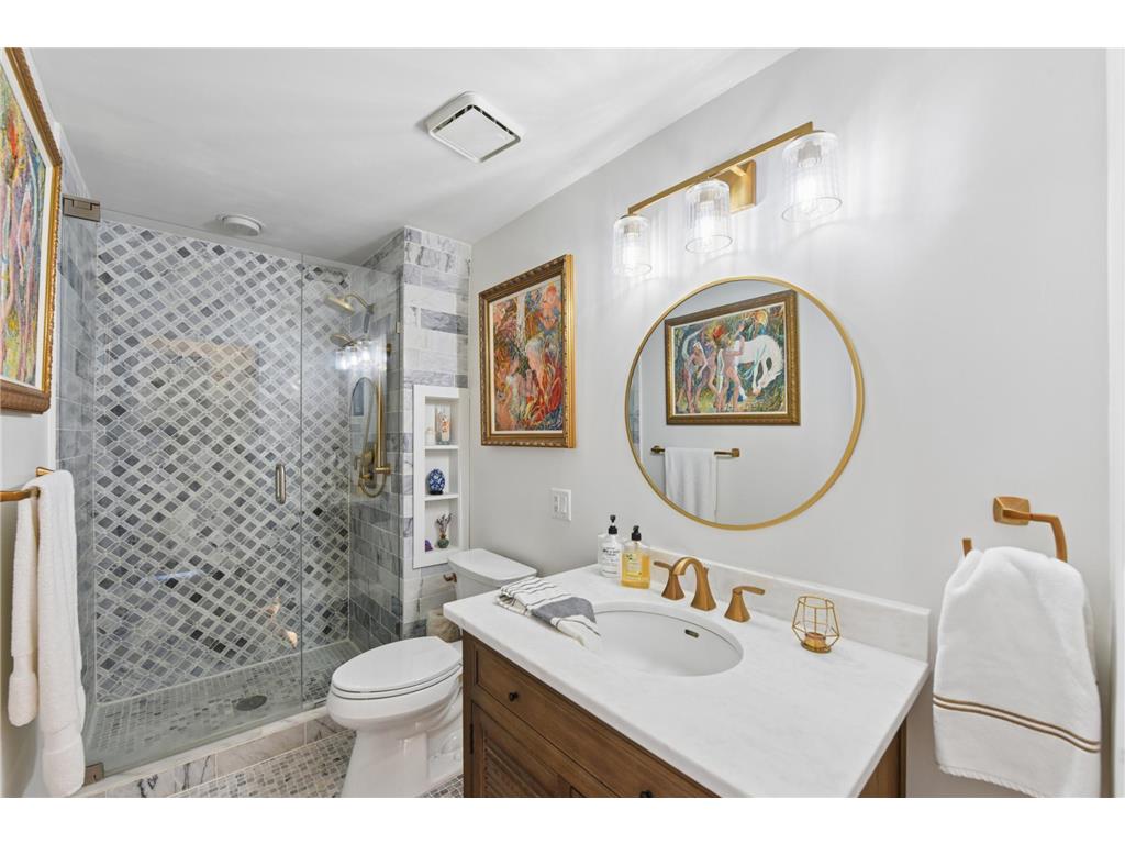 168 6th Street E #4105 Saint Paul MN 55101 7034909 image33