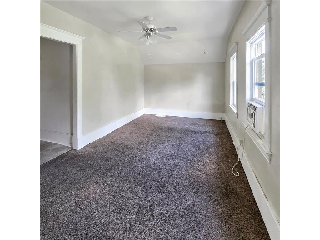 168 Acker Street E Saint Paul MN 55117 7099278 image2