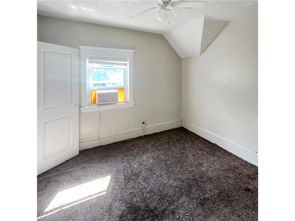 168 Acker Street E Saint Paul MN 55117 7099278 image4