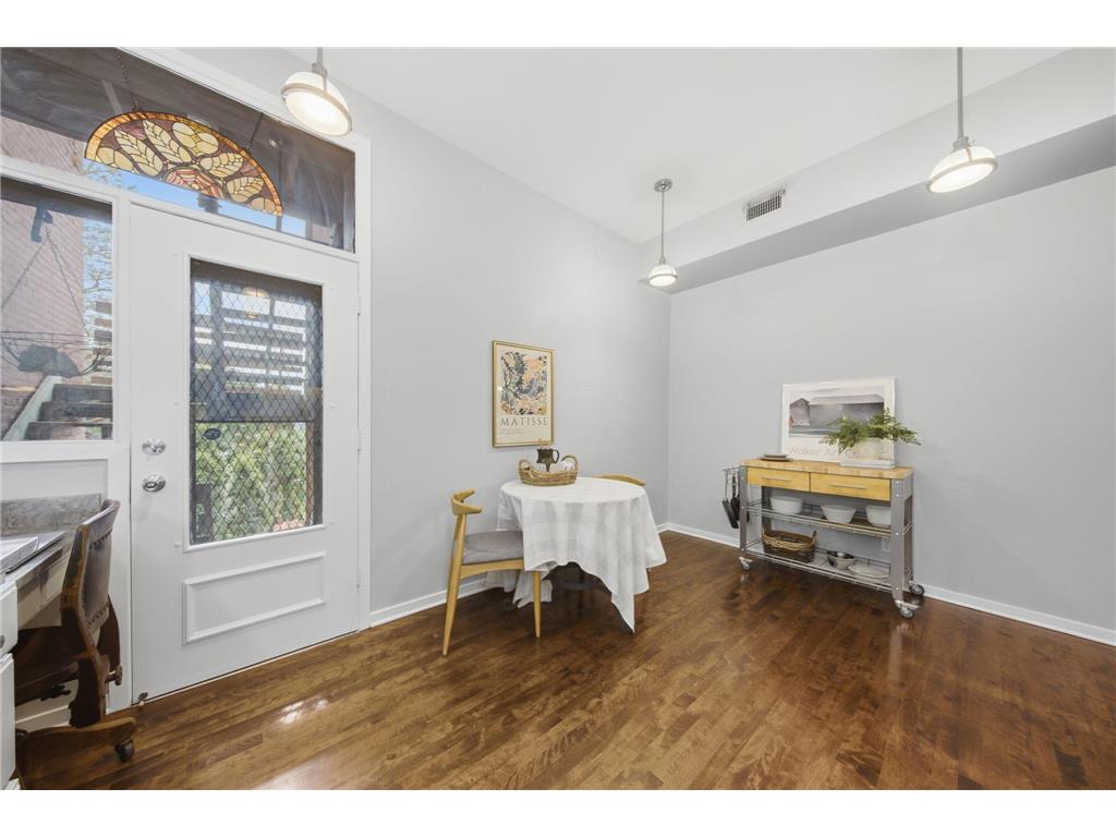 168 College Avenue W #2 Saint Paul MN 55102 7093335 image13