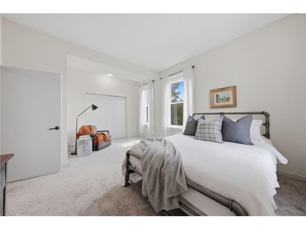 168 College Avenue W #2 Saint Paul MN 55102 7093335 image15
