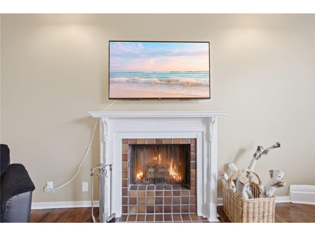168 College Avenue W #2 Saint Paul MN 55102 7093335 image9