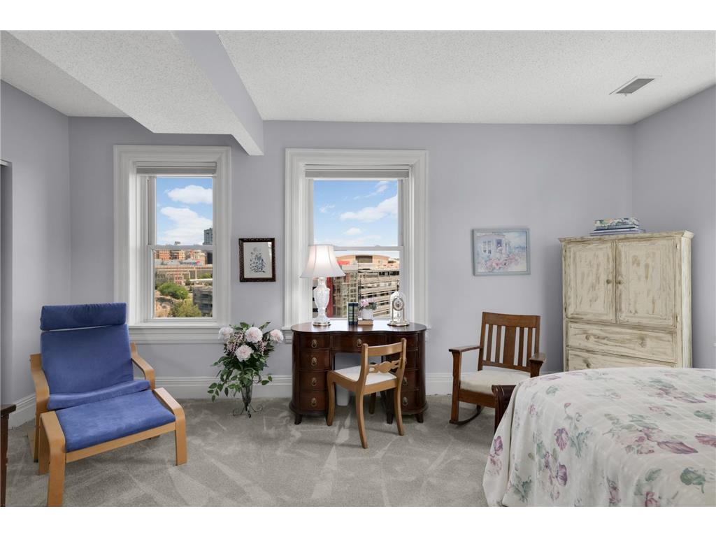 168 College Avenue W #4 Saint Paul MN 55102 7107350 image12