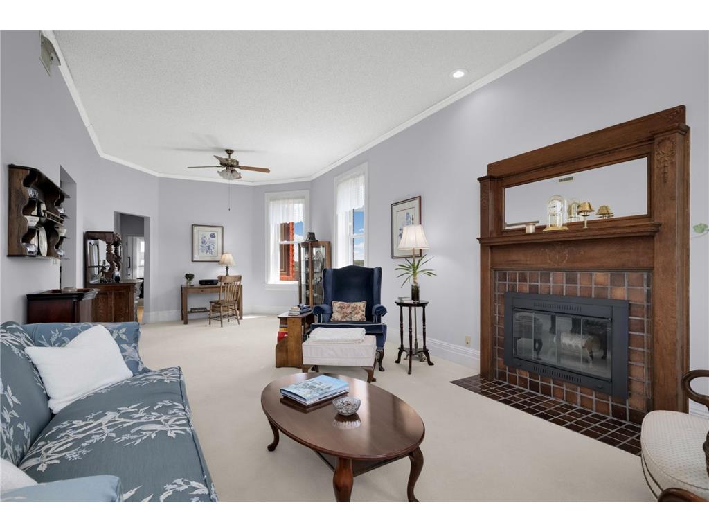 168 College Avenue W #4 Saint Paul MN 55102 7107350 image3