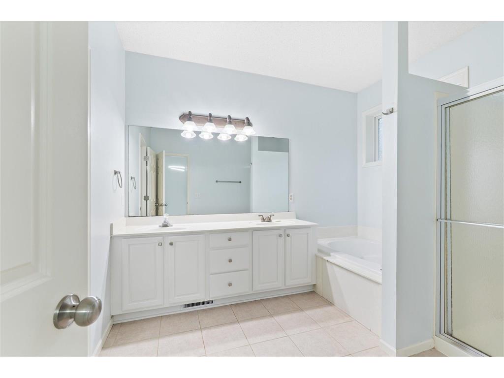 1680 Oakbrooke Court Eagan MN 55122 7082728 image29