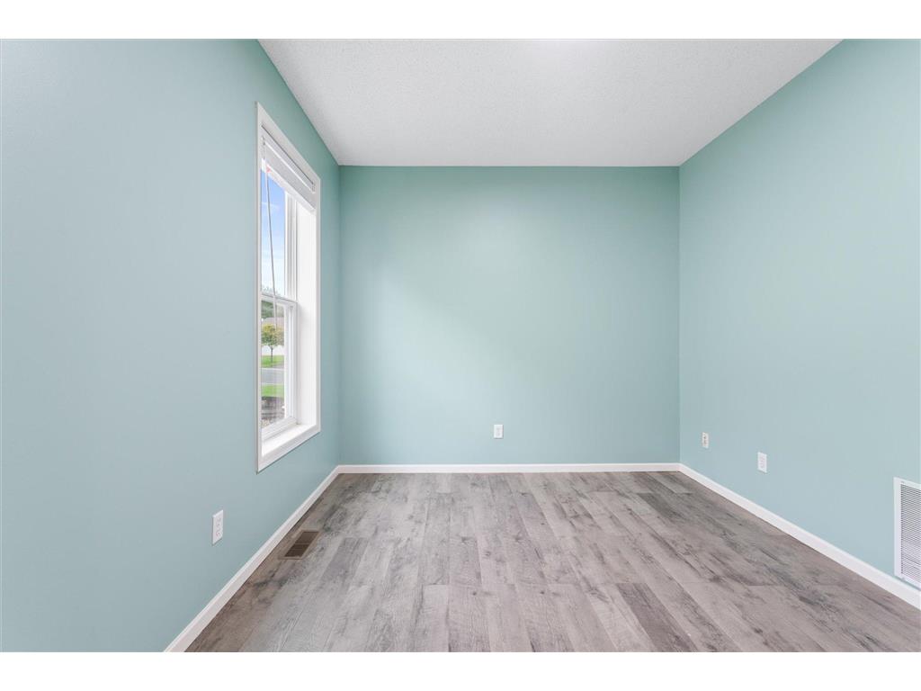 1680 Oakbrooke Court Eagan MN 55122 7082728 image32