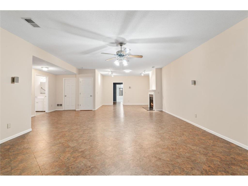 1680 Oakbrooke Court Eagan MN 55122 7082728 image41