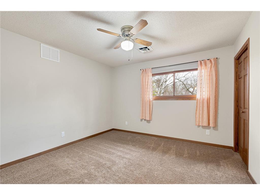 1680 Woodlawn Avenue Owatonna MN 55060 7049571 image39