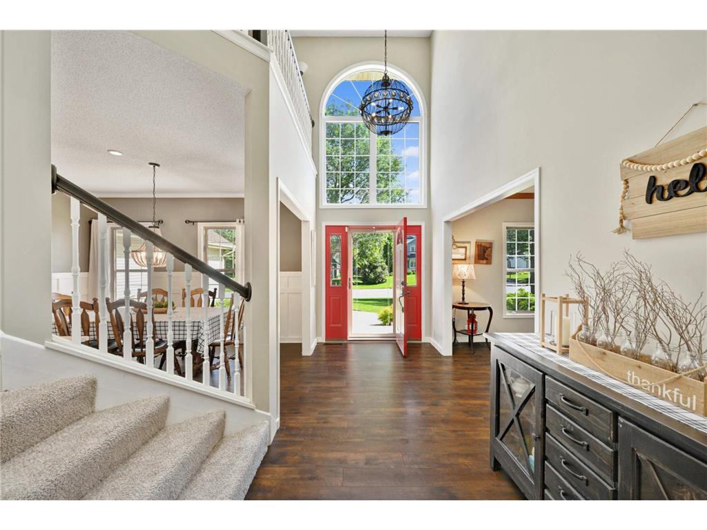 16801 Interlachen Boulevard Lakeville MN 55044 6588441 image1