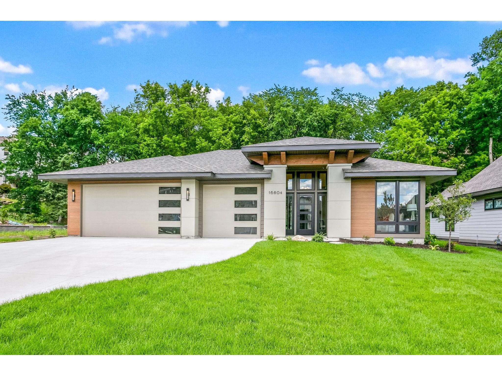 16804 Stirrup Lane, Eden Prairie, MN, 55347 MLS 5658072 Edina Realty