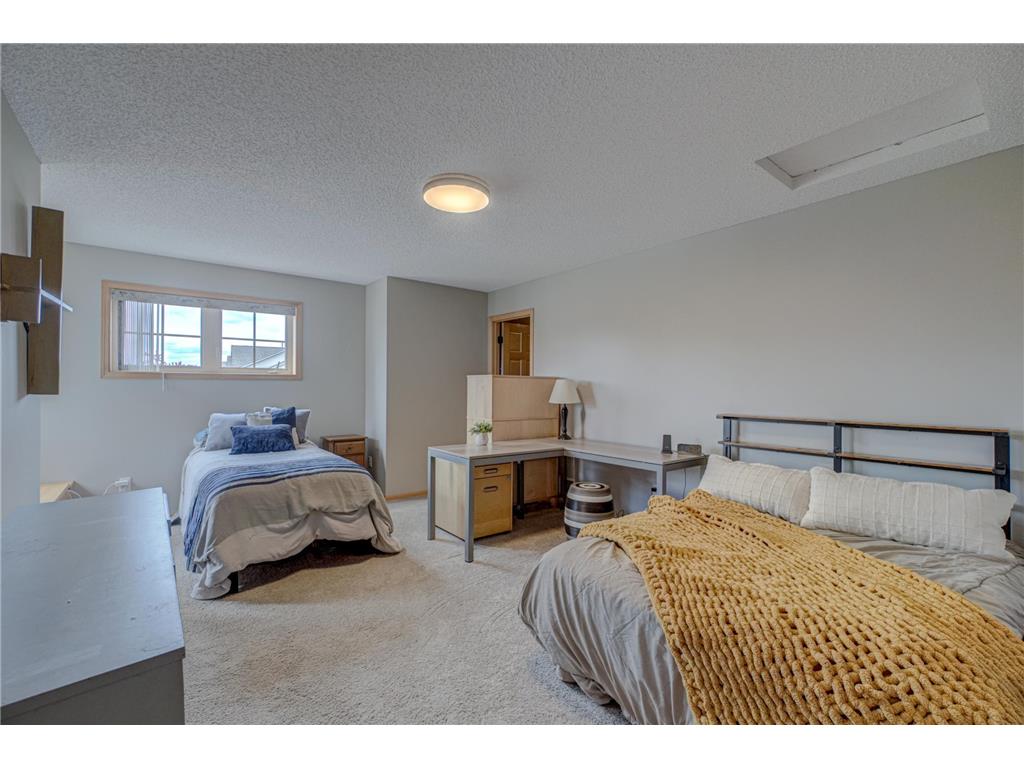 16807 Edinburg Way Lakeville MN 55024 7062181 image27