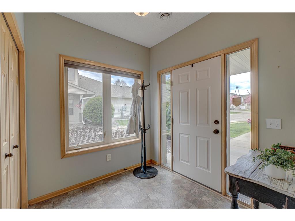 16807 Edinburg Way Lakeville MN 55024 7062181 image4