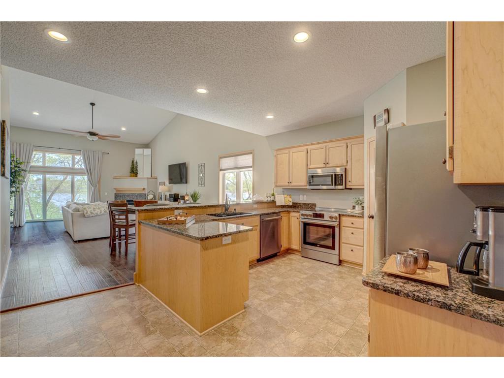 16807 Edinburg Way Lakeville MN 55024 7062181 image6
