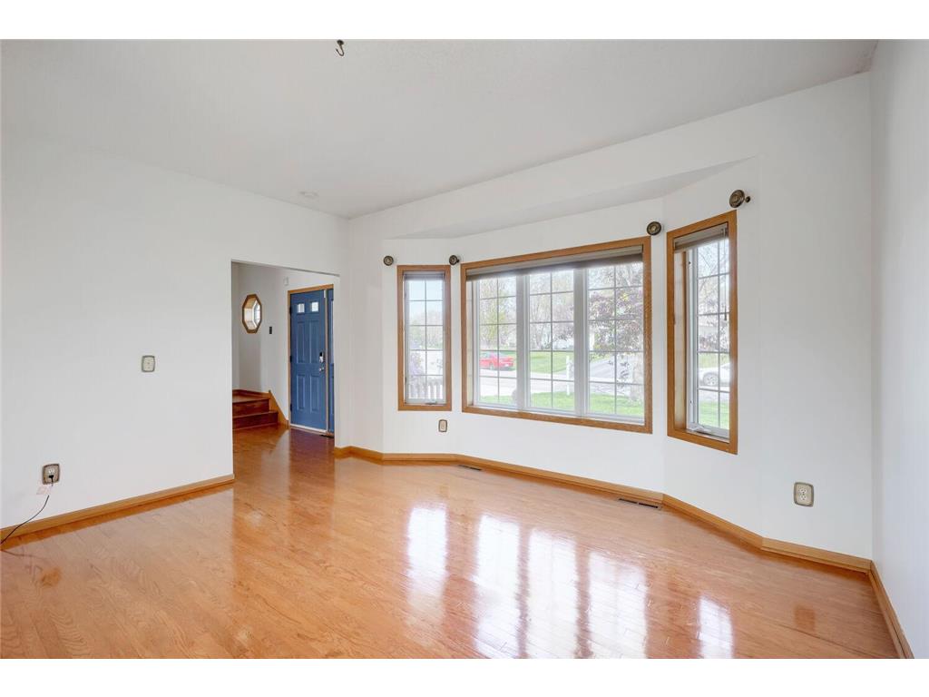 16813 Hutchinson Drive Lakeville MN 55044 7066432 image7