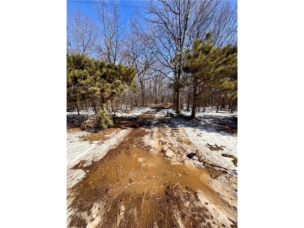 16814 140th Avenue Milaca MN 56353 7028840 image1