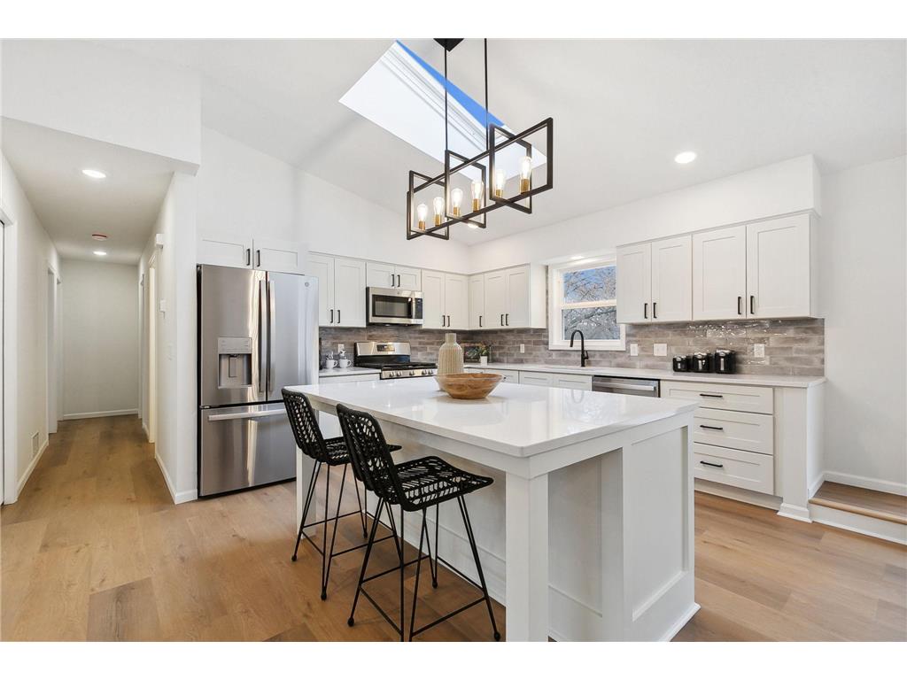 16815 22nd Avenue N Plymouth MN 55447 6513095 image1