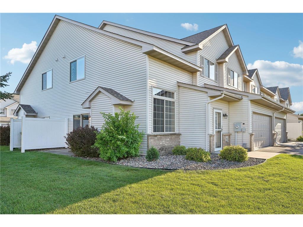 16821 Embers Avenue #801 Lakeville MN 55024 6556379 image1