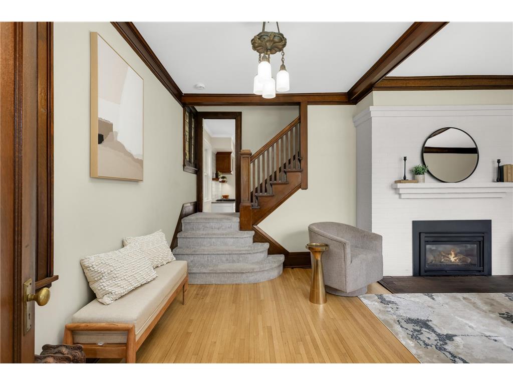 1683 Summit Avenue Saint Paul MN 55105 7064032 image29