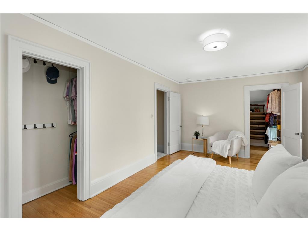 1683 Summit Avenue Saint Paul MN 55105 7064032 image32