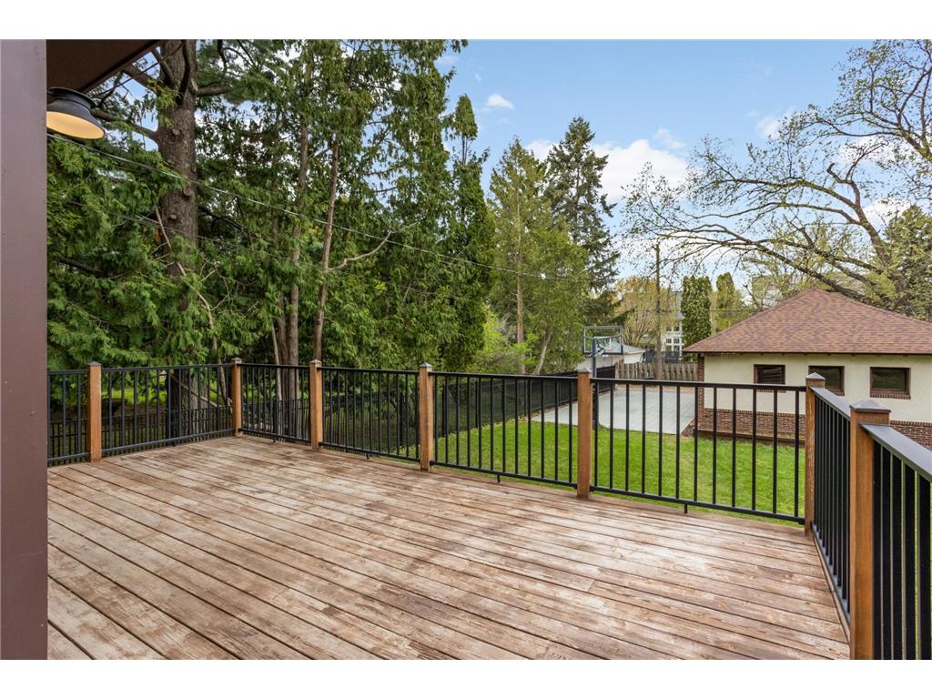 1683 Summit Avenue Saint Paul MN 55105 7064032 image50