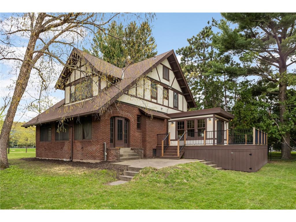 1683 Summit Avenue Saint Paul MN 55105 7064032 image51