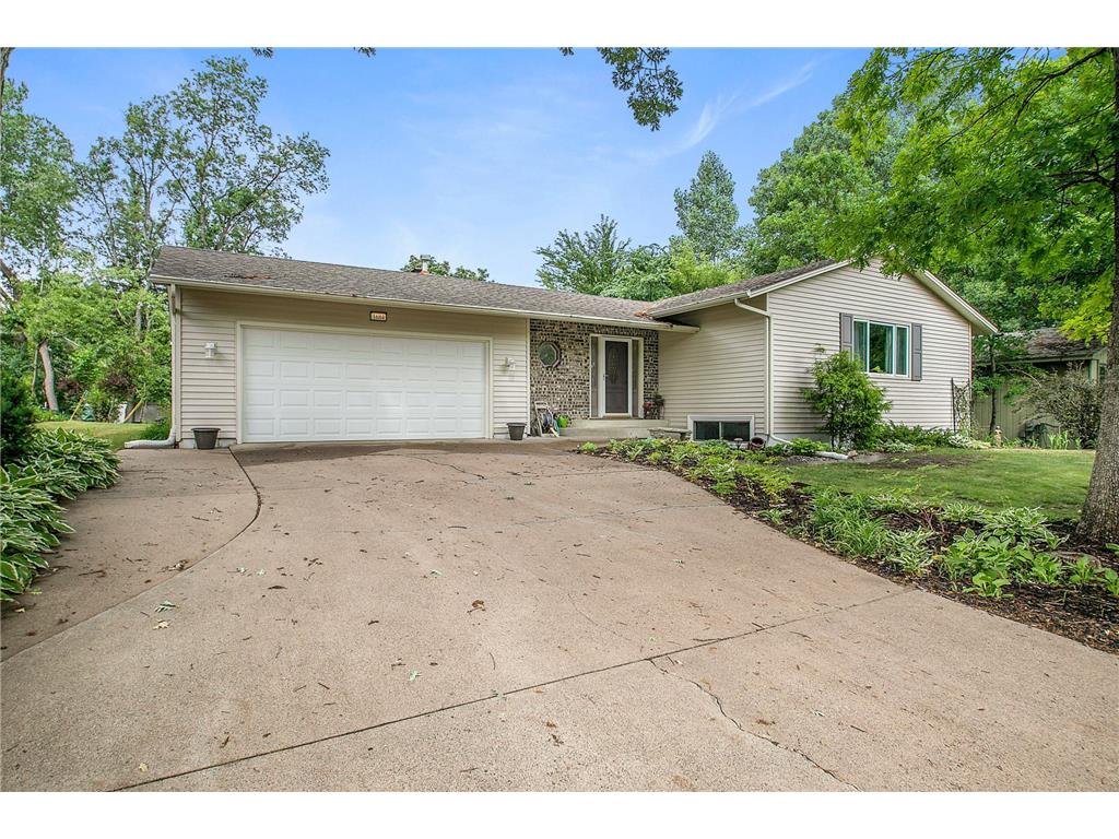 1684 Valerie Lane New Brighton MN 55112 6393629 image1