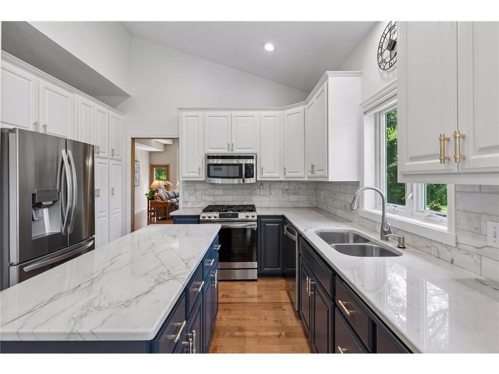16847 Terrey Pine Drive Eden Prairie MN 55347 - Mitchell 7099672 image21