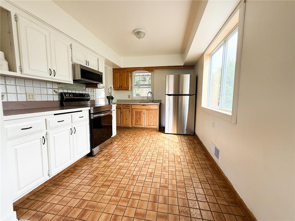 1685 Fremont Avenue Saint Paul MN 55106 6773959 image4