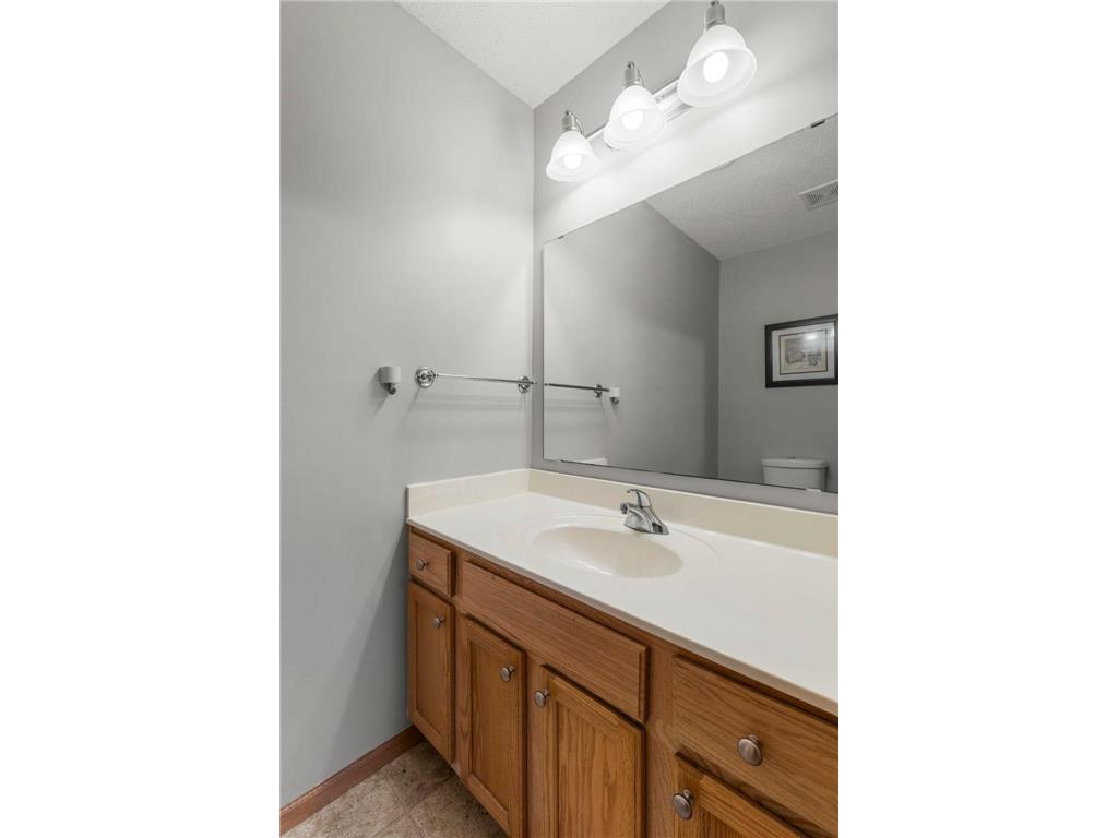 1685 Philipp Way Shakopee MN 55379 7106830 image25