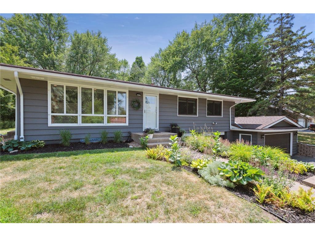 16861 S Shore Lane Eden Prairie MN 55346 - Duck Lake 6396750 image1