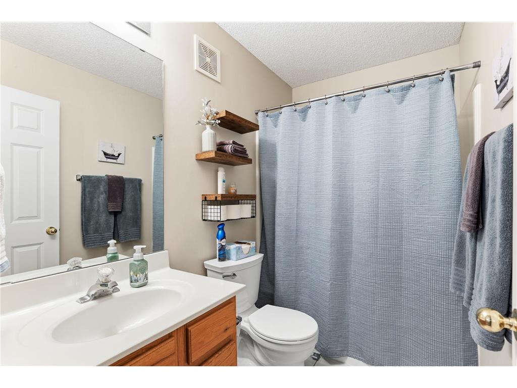 16863 90th Court N Maple Grove MN 55311 7005433 image27