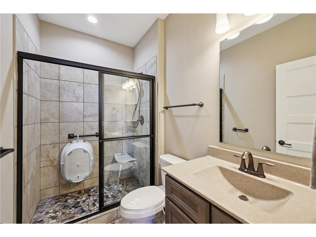 16868 Reeder Ridge Eden Prairie MN 55347 7004321 image17