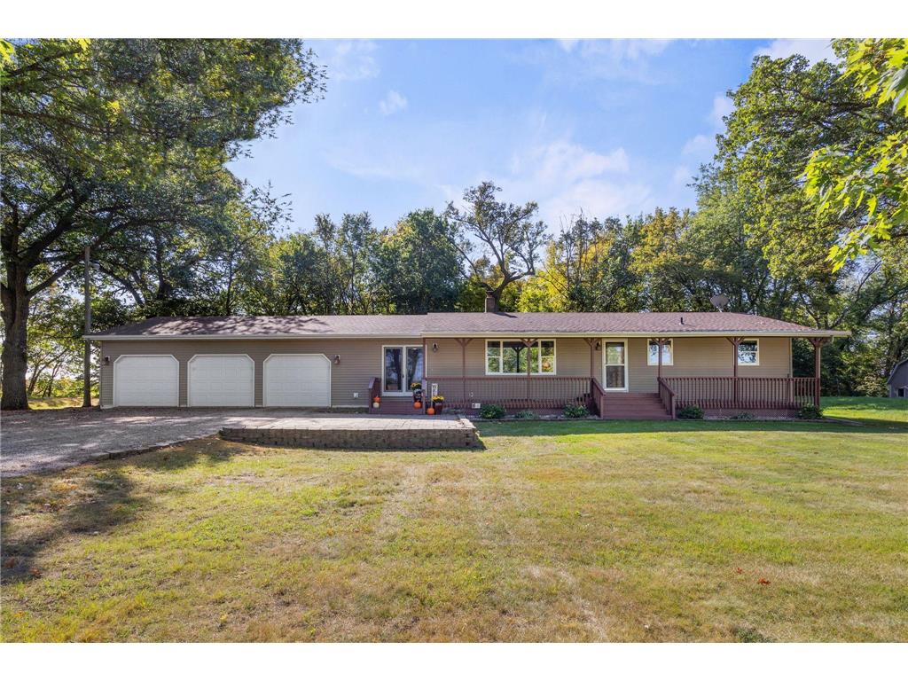 16869 220th Street Hutchinson MN 55350 6799101 image1