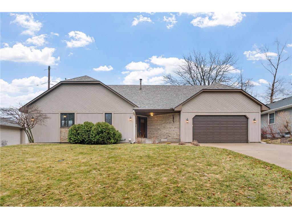 1688 Chatham Avenue Arden Hills MN 55112 7007996 image1