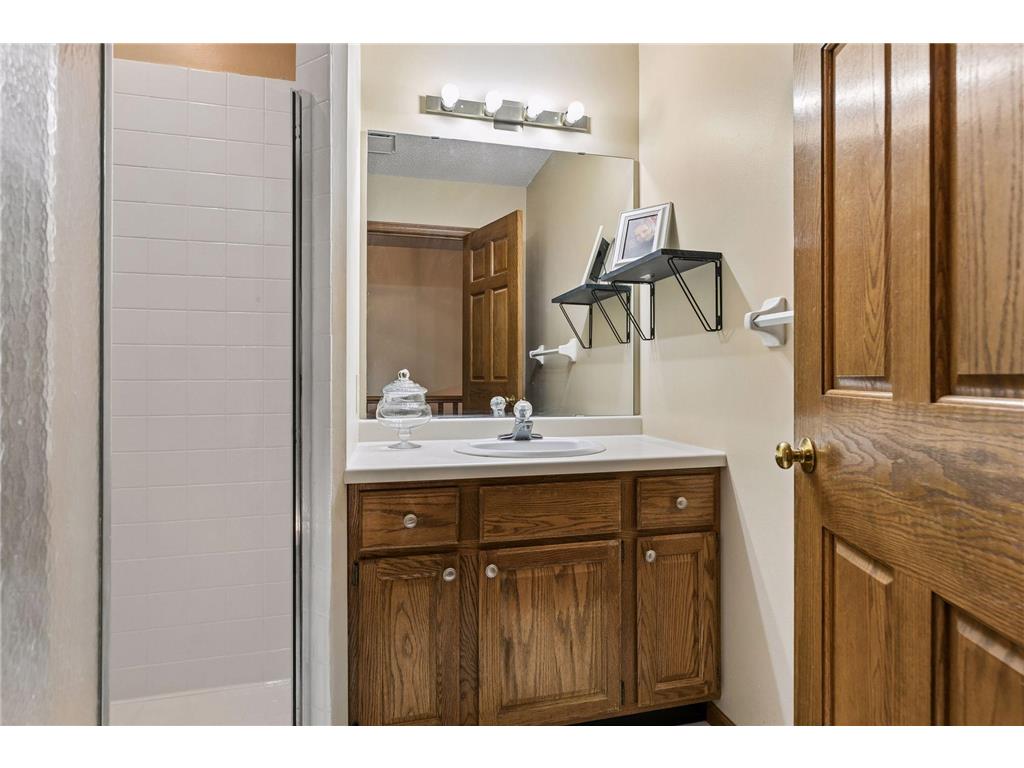 1688 Wexford Way Woodbury MN 55125 7059988 image29