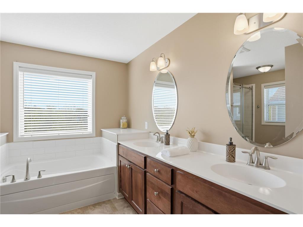 16885 Diamonte Way Lakeville MN 55044 7068235 image36