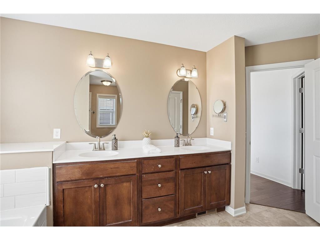 16885 Diamonte Way Lakeville MN 55044 7068235 image37