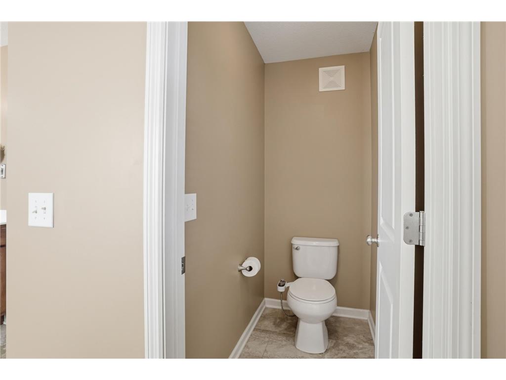 16885 Diamonte Way Lakeville MN 55044 7068235 image39