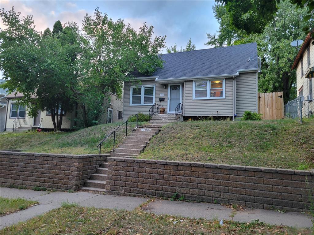1689 Reaney Avenue Saint Paul MN 55106 6484331 image1
